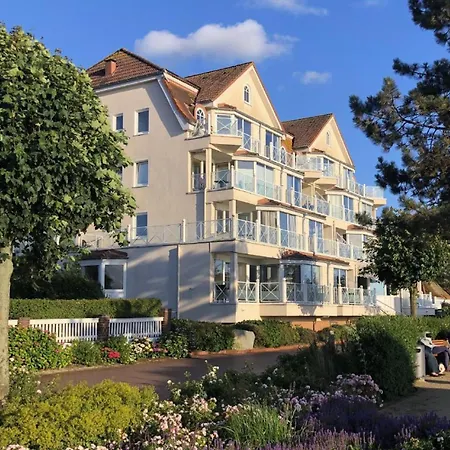 Strandhotel 1 Apartment Laboe